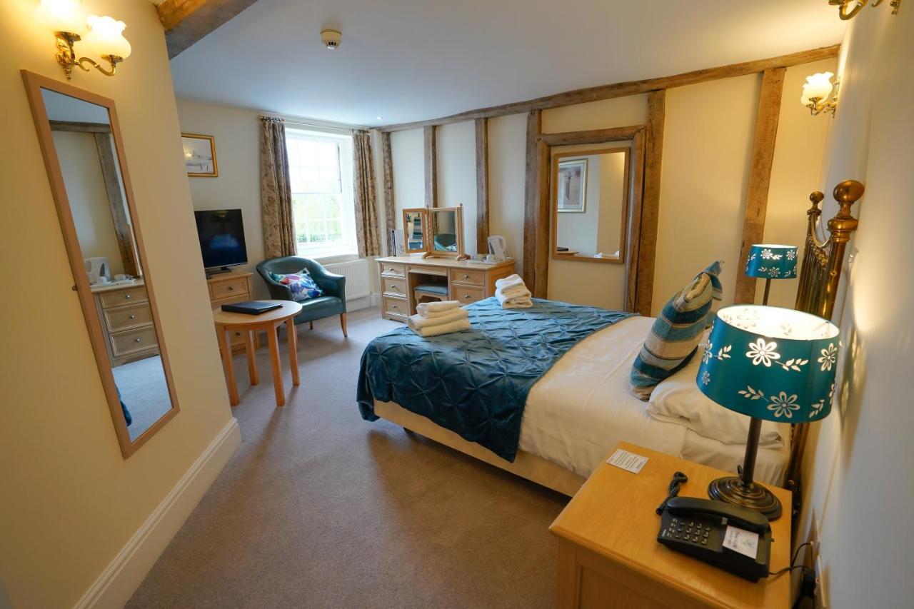 Waveney House Hotel Бекълс Екстериор снимка