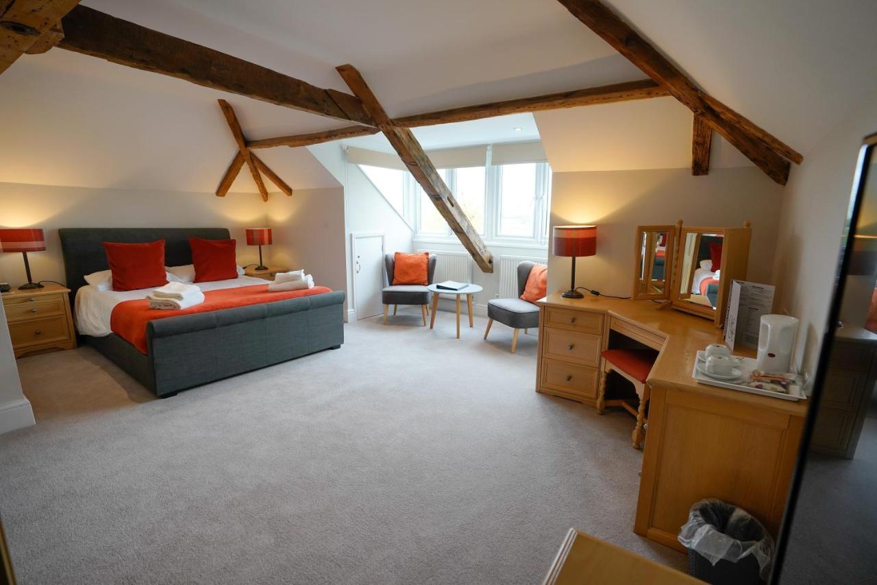 Waveney House Hotel Бекълс Екстериор снимка