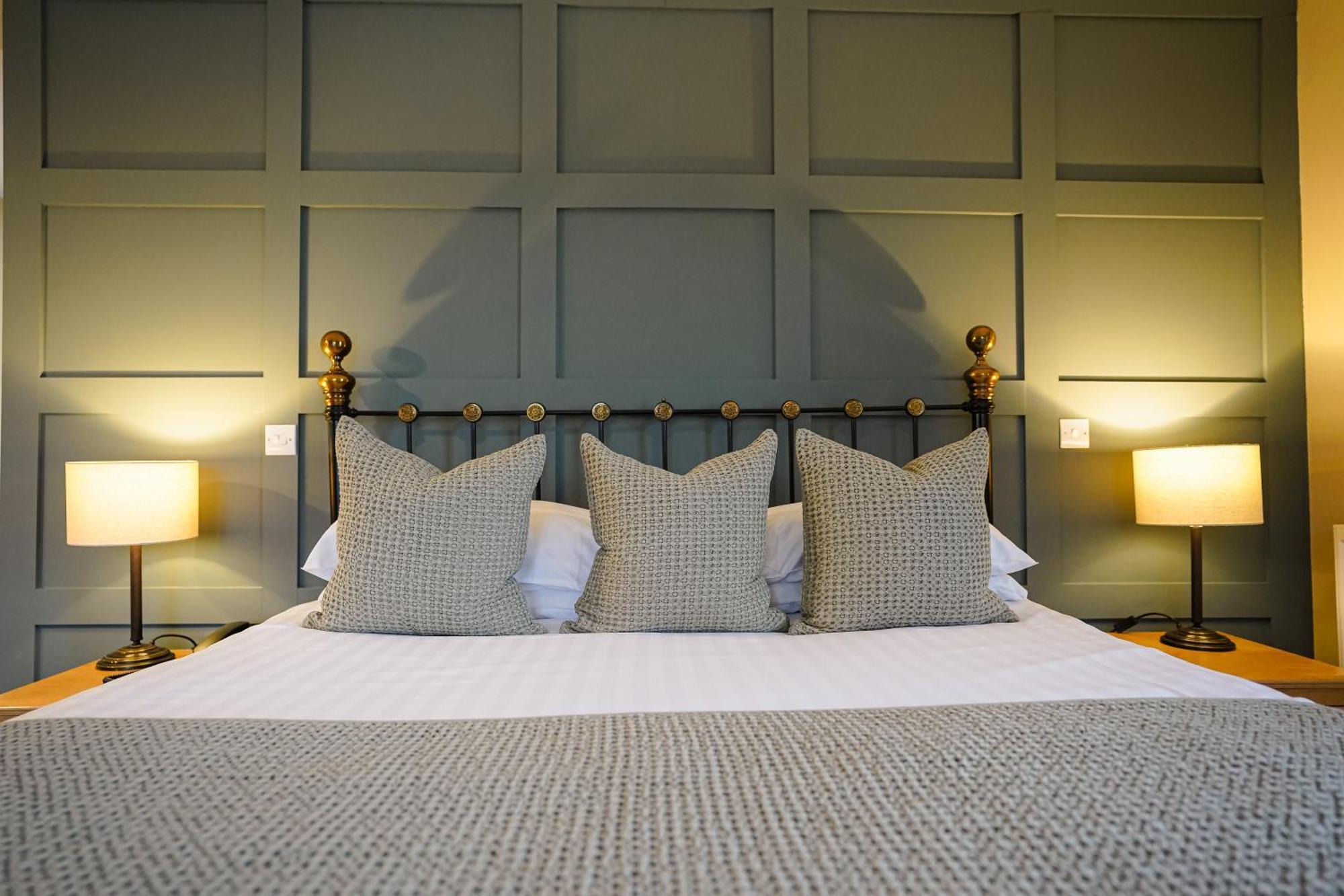 Waveney House Hotel Бекълс Екстериор снимка