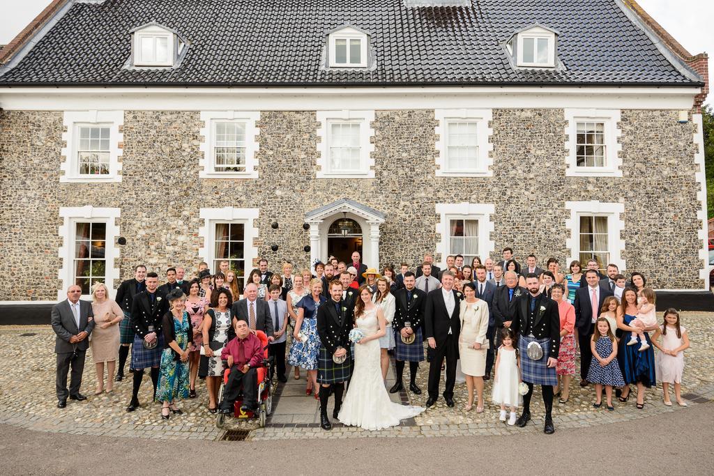 Waveney House Hotel Бекълс Екстериор снимка