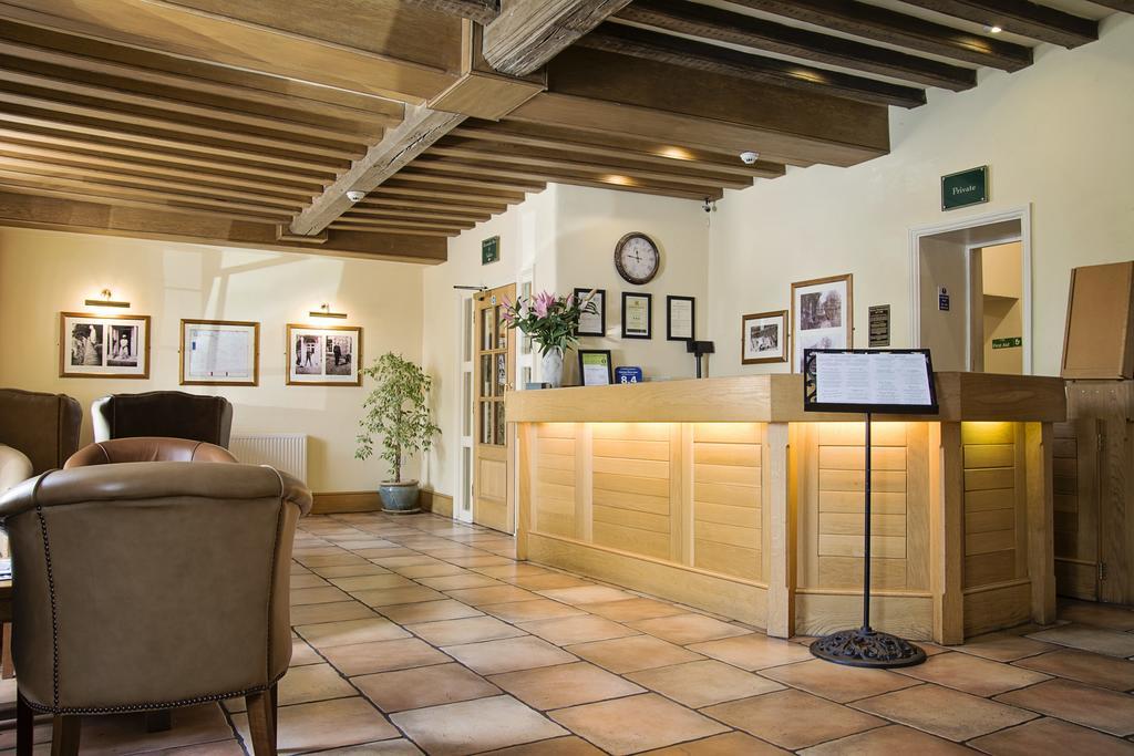 Waveney House Hotel Бекълс Екстериор снимка